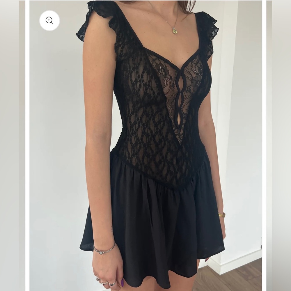 FENITY DRESS (SIZE S)- New